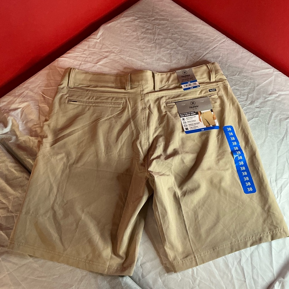 Hurley Men's Tan Flat Front Performance Shorts